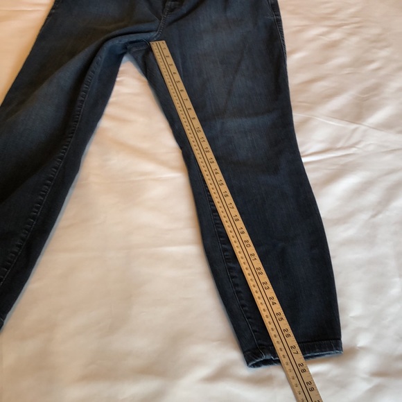Women’s size 20 torrid premium jeggings blue jeans - Picture 4 of 11